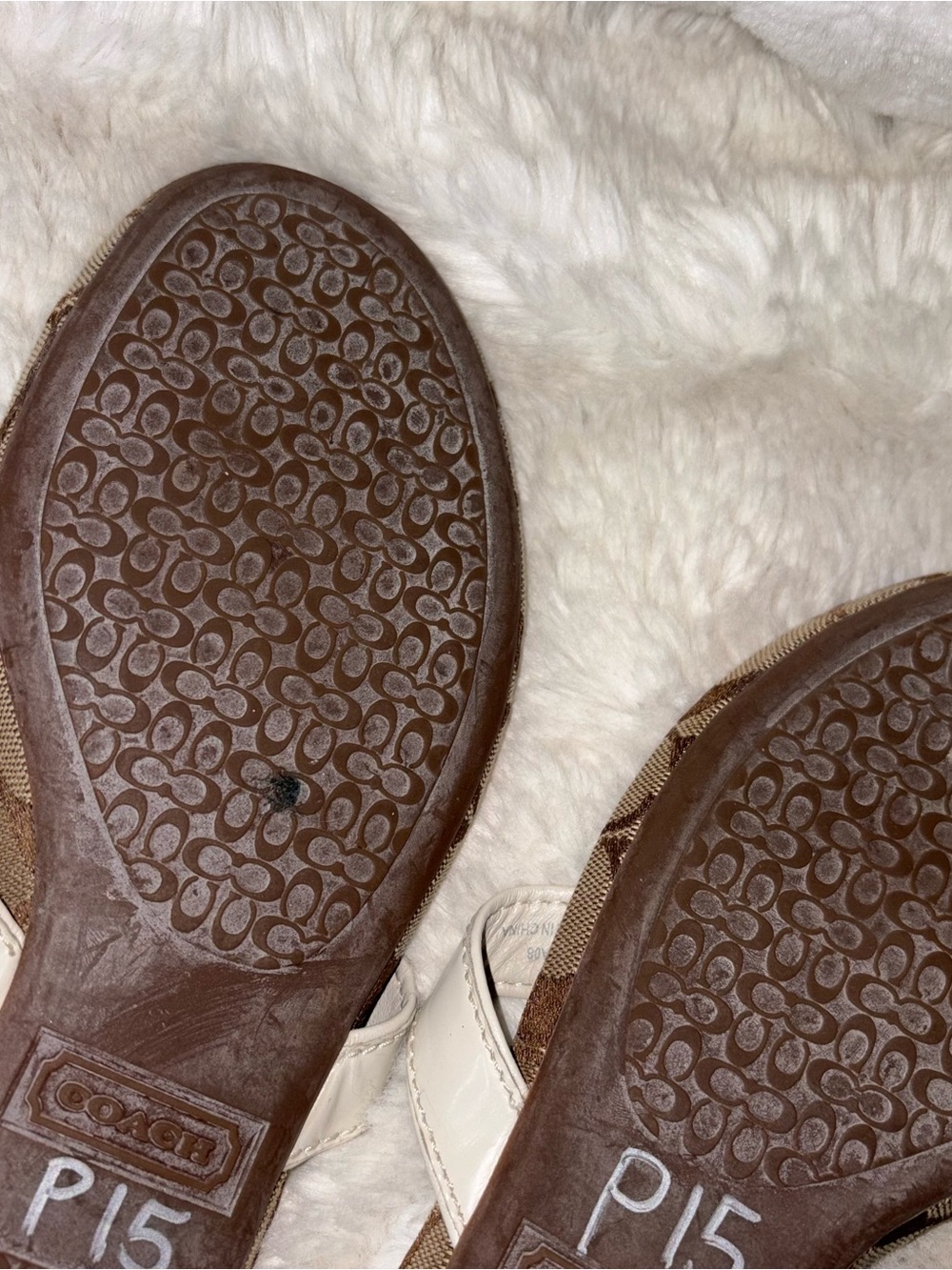 Coach Signature Canvas Daisy Thong Sandals – Women’s Size 8 - Picture 4 of 4